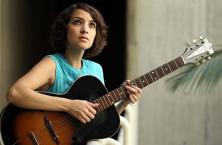 Gaby Moreno Singer Gaby Moreno Finds Her Voice Through The Blues WABE 901 FM
