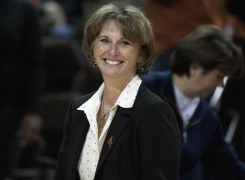 Gail Goestenkors Texas women39s basketball coach Gail Goestenkors resigns