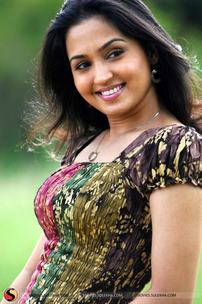 Gajala Gajala Biography Body Measurements Height Weight Bra Size