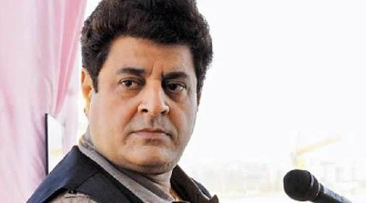 Gajendra Chauhan Gajendra Chauhan39s appointment On Day 2 FTII continues