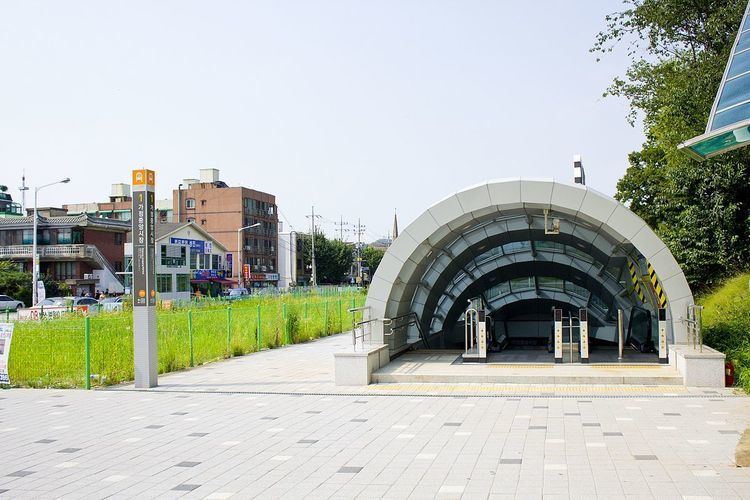 Gajeong Jungang Market Station