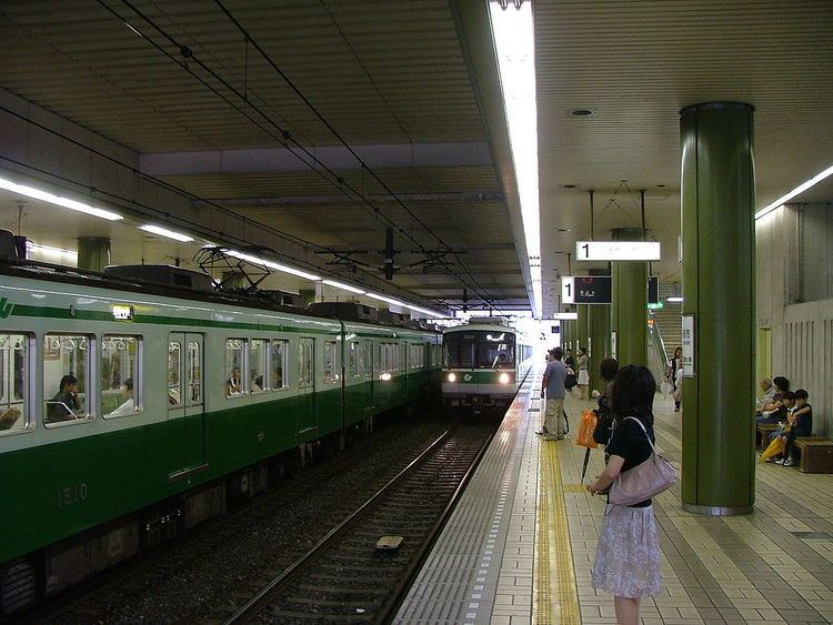 Gakuen-Toshi Station
