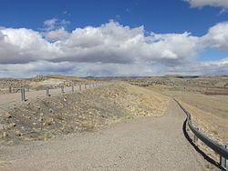 Galisteo Dam httpsuploadwikimediaorgwikipediacommonsthu