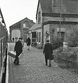 Gamlingay railway station httpsuploadwikimediaorgwikipediacommonsthu