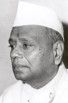 Ganpatrao Devji Tapase upgovernorgovinupgovernorgovintapasejpg