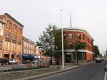 Gardner, Massachusetts httpsuploadwikimediaorgwikipediacommonsthu