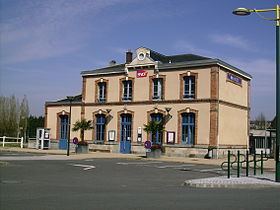 Gare de Briouze httpsuploadwikimediaorgwikipediacommonsthu