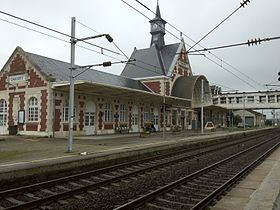 Gare de Chauny httpsuploadwikimediaorgwikipediacommonsthu