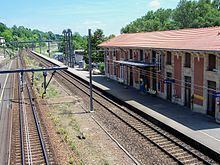 Gare de La Réole httpsuploadwikimediaorgwikipediacommonsthu