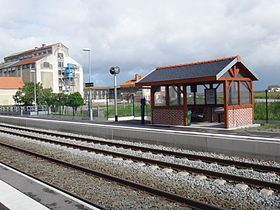 Gare de Marcelcave httpsuploadwikimediaorgwikipediacommonsthu
