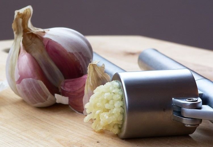 Garlic allergy