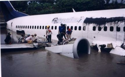 Garuda Indonesia Flight 421 httpsuploadwikimediaorgwikipediacommonsthu