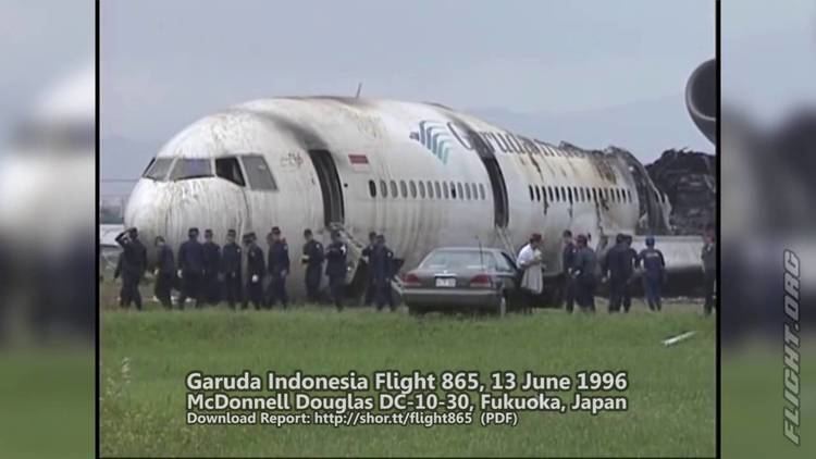 Garuda Indonesia Flight 865 Garuda Indonesia Flight 865 Crash 13 June 1996 YouTube