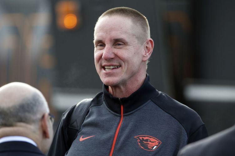 Gary Andersen Photos Gary Andersen arrives at Oregon State College Football
