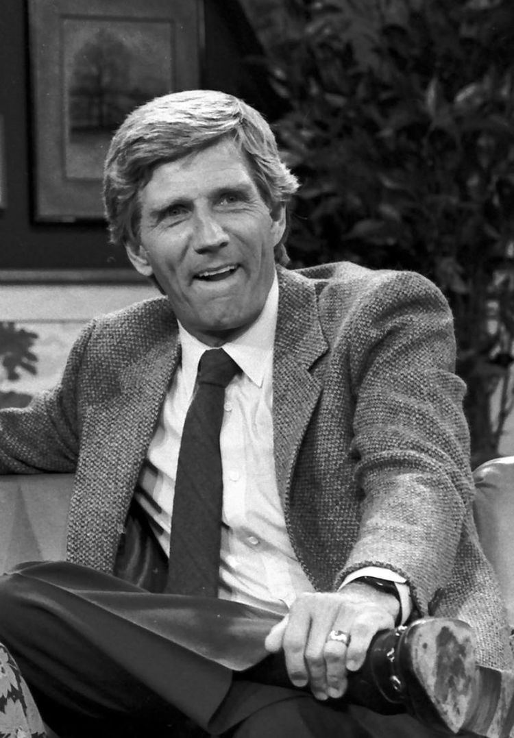 Gary Collins (actor) Actor TV host Gary Collins dies at 74 in Miss
