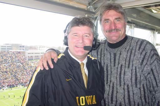 Gary Dolphin UI Podolak back in the booth with Gary Dolphin reaction On Iowa