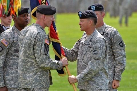 Gary J. Volesky Maj Gen Gary J Volesky assumes command of the 101st Airborne