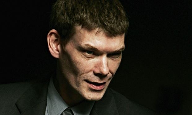 Gary McKinnon Hacker warned over visiting ill father in Glasgow over