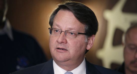 Gary Peters (politician) MISen Gary Peters D Strikes Back Against Right To Life