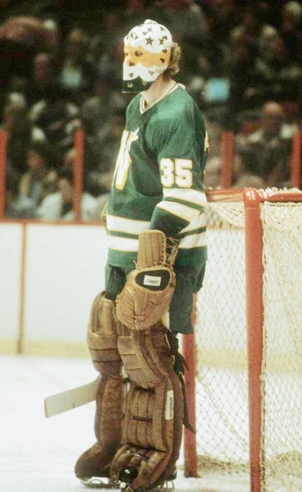 Gary Smith (ice hockey) Gary Smith Hockey Old School Goalie Masks Pinterest Hockey