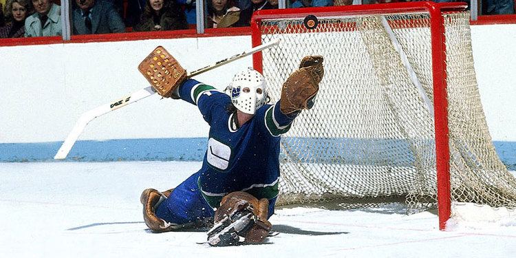 Gary Smith (ice hockey) Throwback Classic Gary Smith Hockey Achievements
