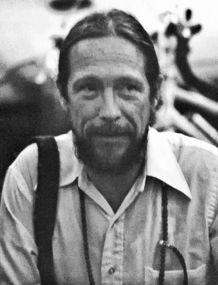 Gary Snyder Quick Notes on Gary Snyder The Line Break