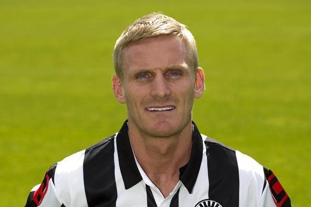 Gary Teale Gary Teale set to show he can be wing king Daily Record