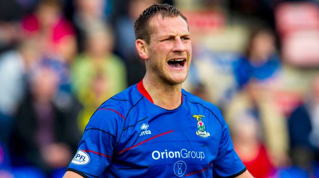 Gary Warren (footballer) Gary Warren sees opportunity for Inverness CT to win the