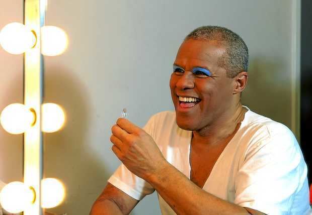 Gary Wilmot VIDEO Behind the scenes with Panto Dame Gary Wilmot