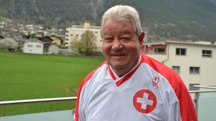 Gaston Furrer Der Visper Gaston Furrer spielte 148 Mal mit der Schweizer Eishockey