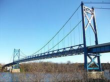Gateway Bridge (Illinois–Iowa) httpsuploadwikimediaorgwikipediacommonsthu