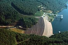 Gathright Dam httpsuploadwikimediaorgwikipediacommonsthu