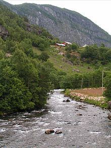 Gaula (Sogn og Fjordane) httpsuploadwikimediaorgwikipediacommonsthu