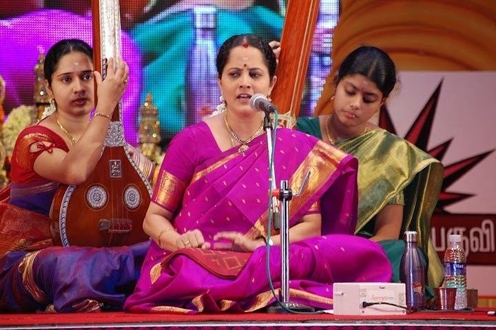 Gayathri Venkataraghavan Richmond Rasikas Carnatic vocal concert by SmtGayathri Venkataraghavan