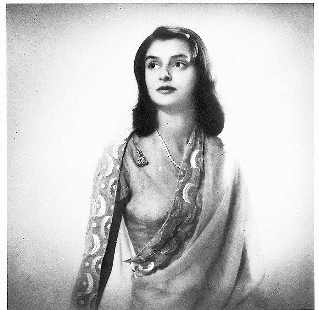Gayatri Devi The 39unseen39 Royal beauty Neverbeforeseen pictures of