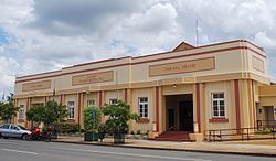 Gayndah Shire Hall httpsuploadwikimediaorgwikipediacommonsthu