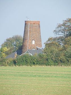Gazeley Windmill httpsuploadwikimediaorgwikipediacommonsthu