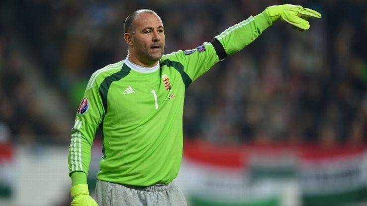 Gábor Király Hungary goalkeeper Gabor Kiraly39s sweatpants the talk of Euro 2016