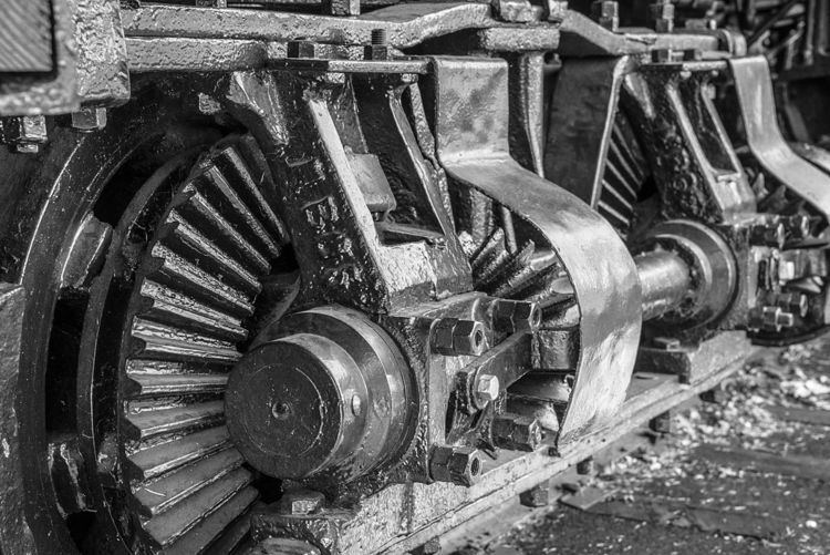 Geared steam locomotive