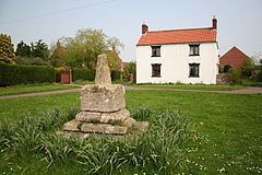 Gelston, Lincolnshire httpsuploadwikimediaorgwikipediacommonsthu