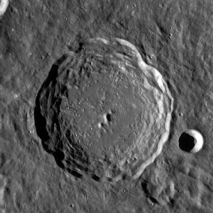 Geminus (crater)