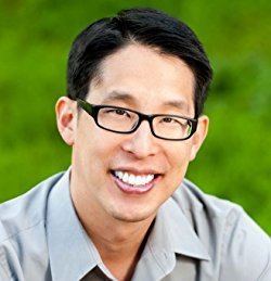 Gene Luen Yang httpsimagesnasslimagesamazoncomimagesI6