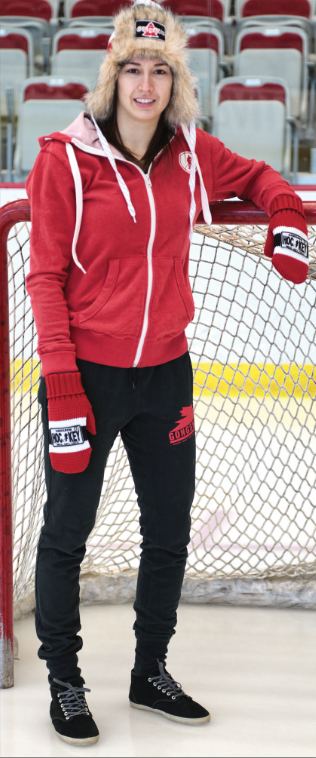 Geneviève Lacasse Hockey Family amp Defending the Maple Leaf Team Canada39s Genevive