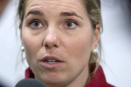 Geneviève Simard Une blessure au cou ralentit Genevive Simard Ski alpin