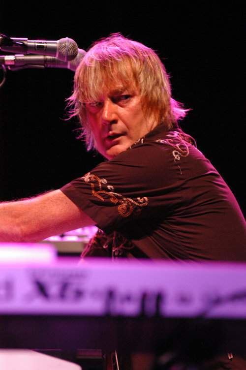Geoff Downes Interview with GEOFF DOWNES ASIA YES DMMEnet