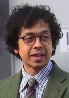 Geoffrey Arend httpsuploadwikimediaorgwikipediacommonsthu