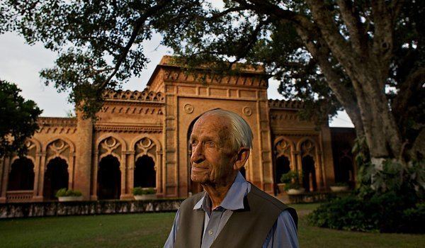 Geoffrey Langlands Briton There at Pakistan39s Birth Lingers at 94 a Living