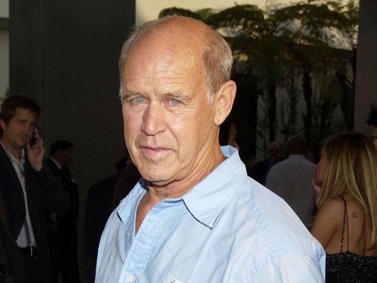 Geoffrey Lewis (actor) Geoffrey Lewis dies Actor and father of Juliette Lewis