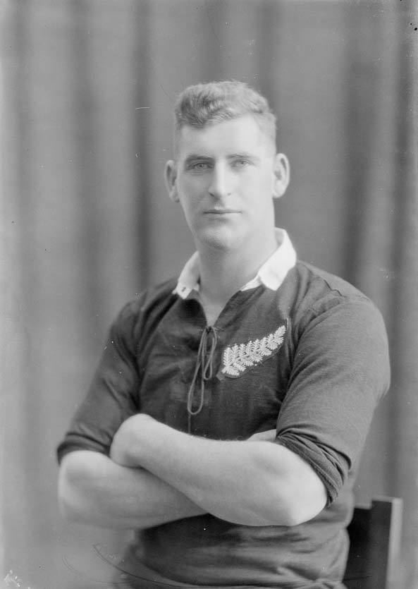 Geoffrey Thomas Alley Geoffrey Thomas Alley 040203250986 Played 19 matches 1926