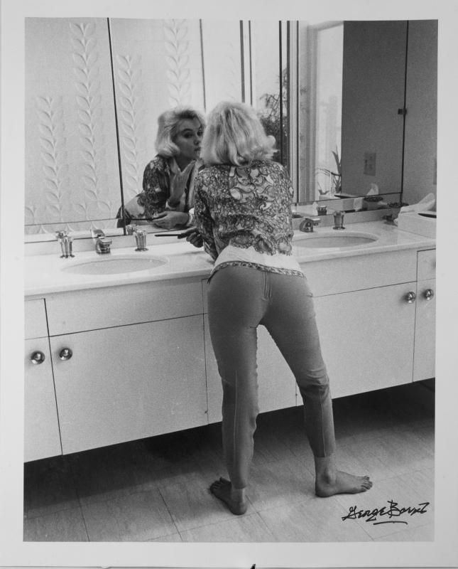 George Barris (photographer) Marilyn Monroe by George Barris in 1962 La legende d